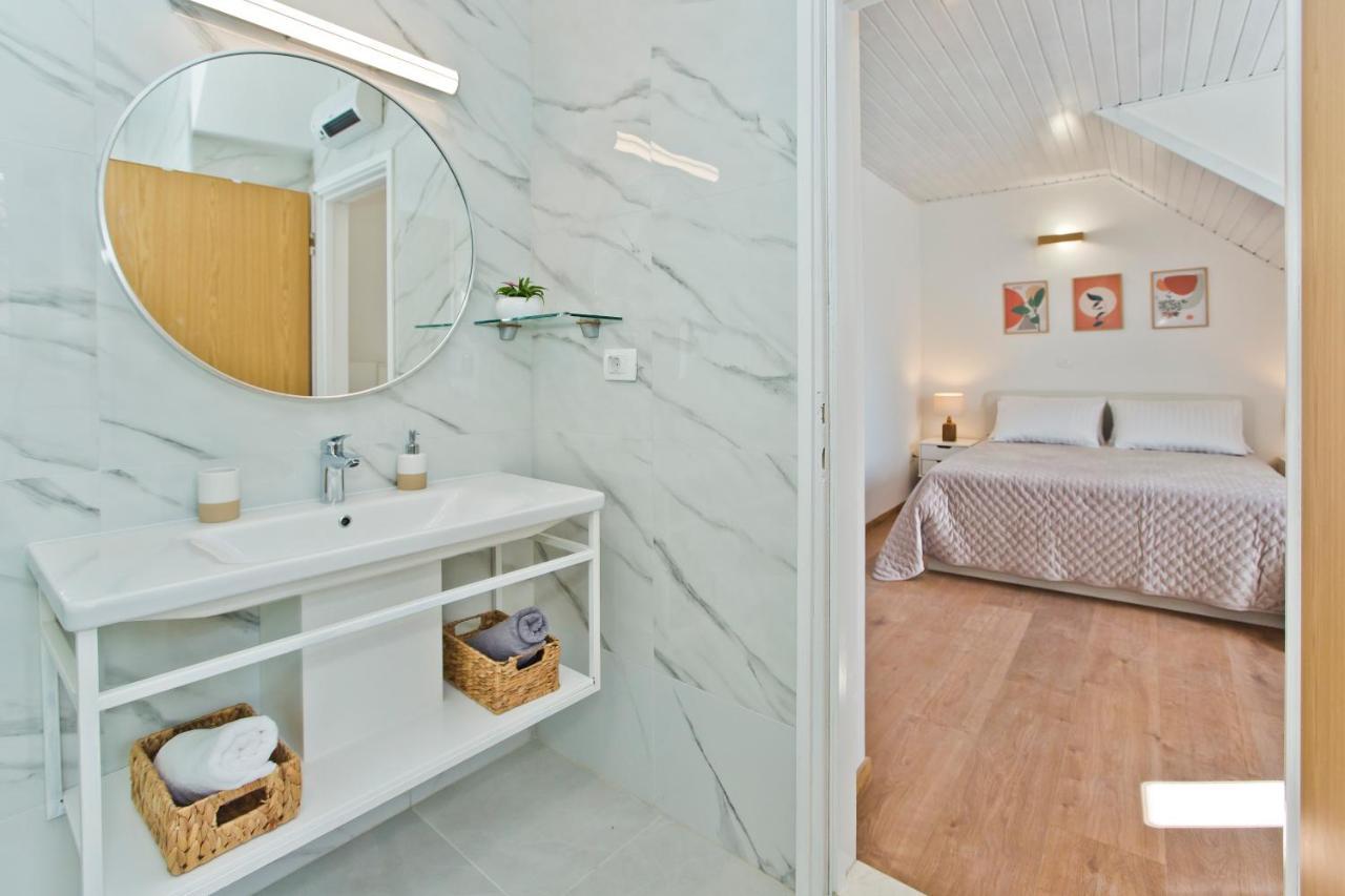 *heart Of The Port Room* Apartman
